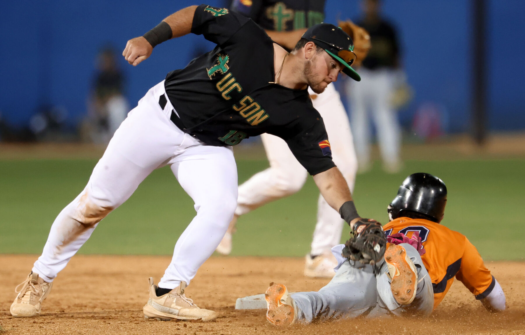 Saguaros vs Pecos Bills